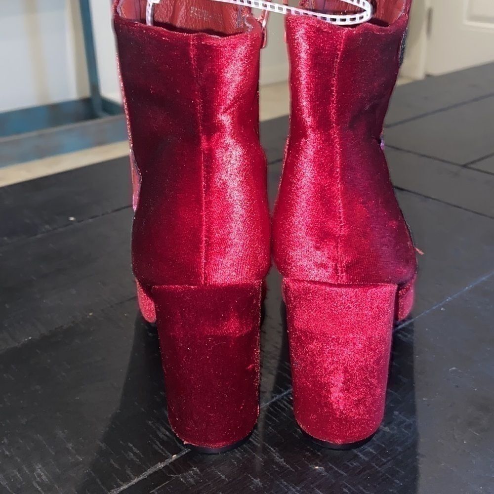 New Red Velvet Floral Booties​​​​​​​​​​​​​​​ Y2K Boho Chic Witchycore - Picture 5 of 9